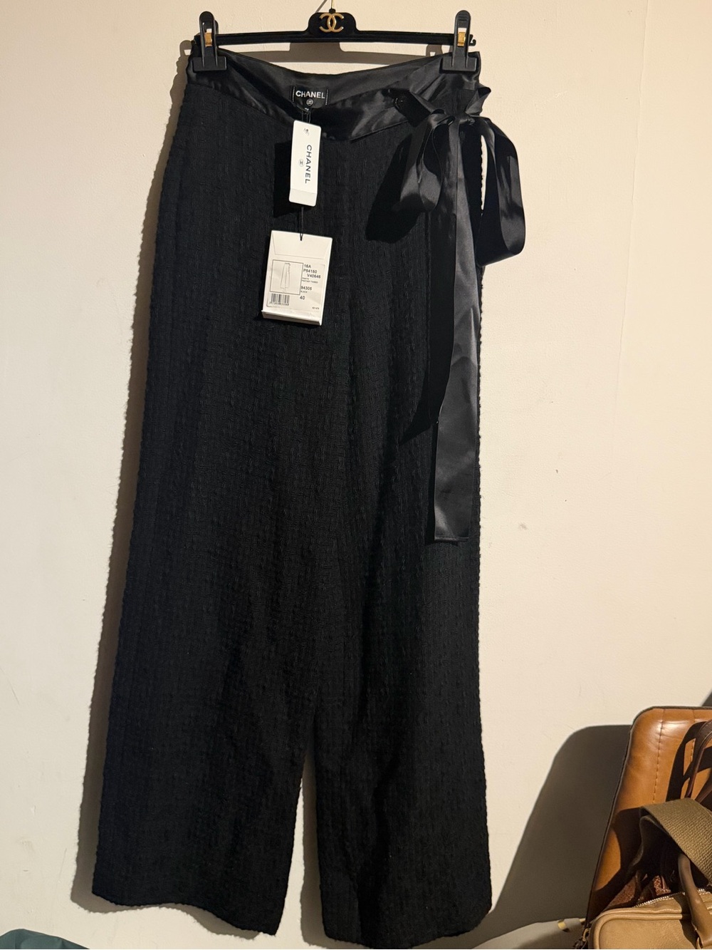 CHANEL Black Wide-Leg silk Wrap Tie Pants